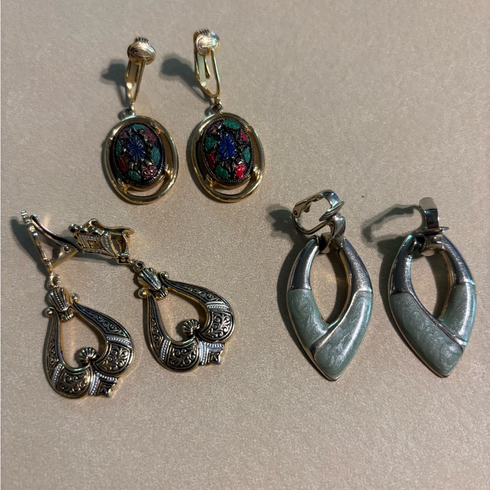 Elegant Gold and Silver Earrings Set